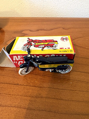 Mignon model aermacchi - model,