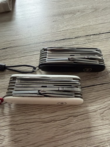 Victorinox swiss champ - victorinox,