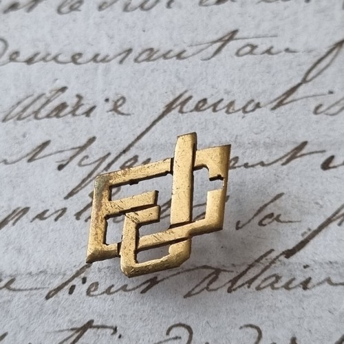 Monogramm buchstaben messing - monogramm,