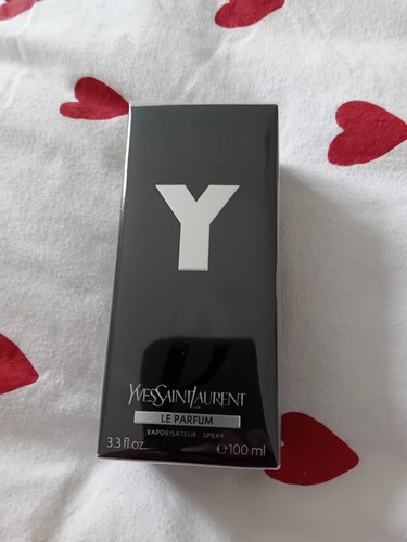Yves saint laurent parfum - saint, y