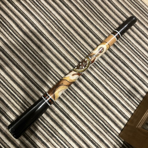 Handgeschnitzter didgeridoo - handgeschnitzter,