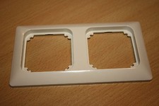 Merten M1 cremeweiß 2-fach Rahmen