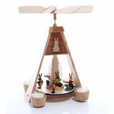 Pyramide Osterhasen mit