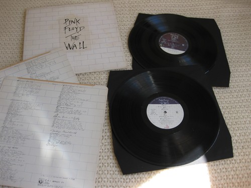Pink floyd the wall - pink,