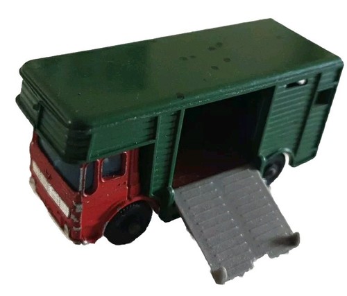 Matchbox lesney horse box - matchbox,