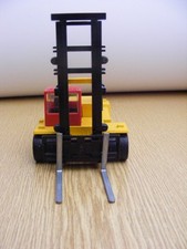 Siku  3122  Kalmar  Gabelstapler Kadmiumgelb                                    