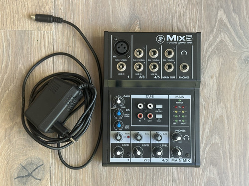 Mackie mix5 - mackie,