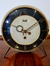 Tischuhr Antik - Judith Schwebegang - Das Uhrwerk ist Hettich Schwebegang -