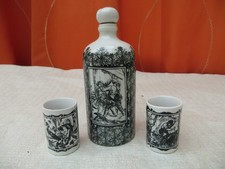 Porzellan Set Altenkunstadt  zwei Schnapsgläsern und einer Flasche mit Jagdmotiv