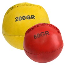 Wurfball und Schlagball aus