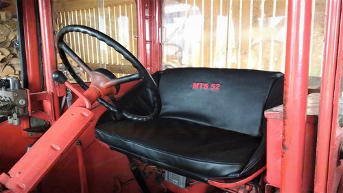 Mts traktor - mts, 52