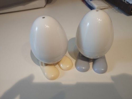 Eierbecher mit - 2,