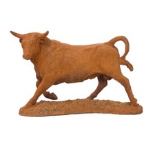 Skulptur Stier Gartenfigur