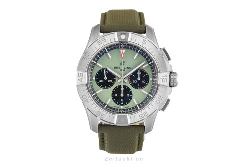 Breitling avenger b01 - avenger,