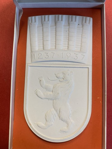 Porzelan plakette der - porzelan,