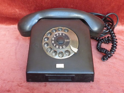 Altes schwarzes telefon - schwarzes,