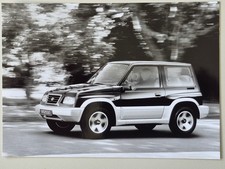 Presseinformation Suzuki Vitara 2.0 2türer/Cabrio 07/1997 mit S/W-Hochglanzfotos
