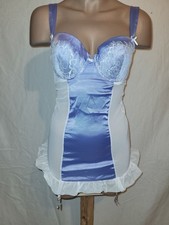 edles Torselett mit Strumpfhalter okay 75B lila/weiß