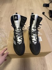 Adidas Box Hog 3