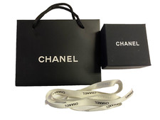 CHANEL Empty Large Earrings