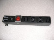 4-fach Einbau PDU 250V/10A