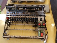 Rechenmaschine Badenia VA17 Ersatzteile kpl Maschine vom Büromaschinenmechaniker