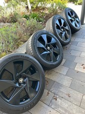 Jaguar Reifen Wie Neu/ Ca. 2000 Km Gefahren