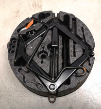 Opel Astra H Bordwerkzeug