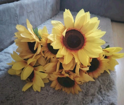 Sonnenblumen-Strauß
