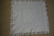 Taufkissen Kopfkissen Paradekissen m.Häkelspitze und Rüschen 80 x 80 cm kochfest