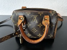 Louis Vuitton Nano Speedy
