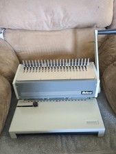 Ibico Ibimatic Plastic Comb