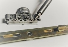 ROTO Centro 100/101 DK- Getriebeschnecke Getriebenuß zum Anschrauben DORN 14,5mm