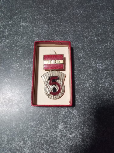 Ddr orden aktivist des - ddr,