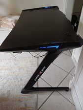 Gaming Tisch mit LED DX Racer