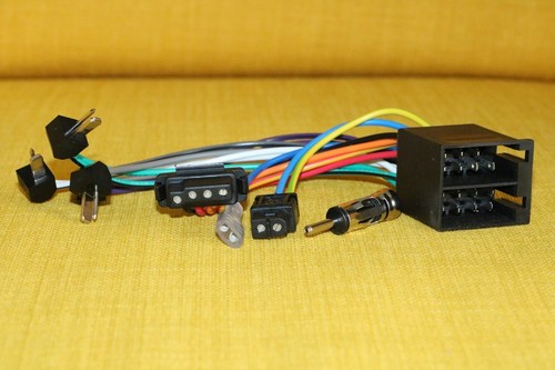 Mercedes radio adapter - mercedes, --