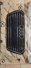 Audi A4  Kühlergrill