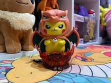 Pokemon Figur Pikachu Glurak