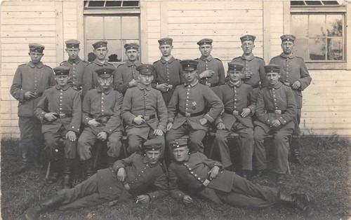 Foto gruppenfoto soldaten - ak,