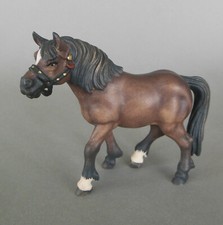 Pferd Rappe stehend 10 cm hoch