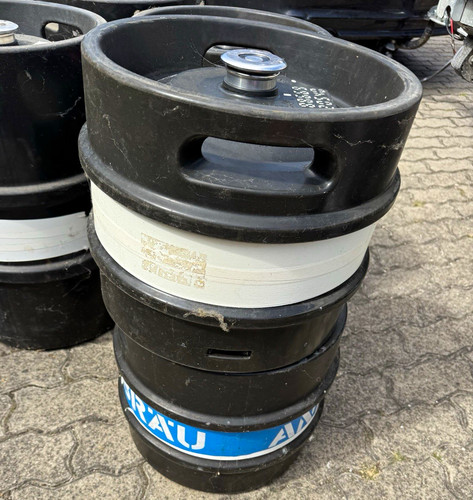 Kalj bierfass kegs - kegs, isoliert