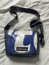 Freitag F11 Lassie small