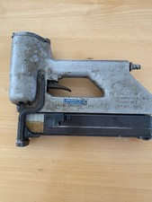 Senco M1 Druckluft Klammerer