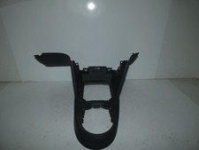 Mittelkonsole Verkleidung   VW Caddy III 3 Life BJ 2009  2K1863475