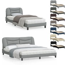 Bettgestell mit Kopfteil