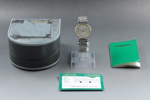 Neuwertig mit box papier - neuwertig, box,