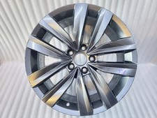 1x Alufelge 18 Zoll 8.0" 5x112 40ET 3G8601025 VW Passat Alltrack B8 Rim Wheel