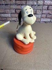 Großer Wum auf Kissen,Figur