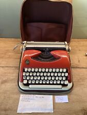 Reise Schreibmaschine ORANGE ABC Kochs Adlernähmaschinen 1954 Werke Bielefeld
