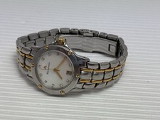 MAURICE LACROIX QUARZ DAMENUHR EDELSTAHL/18K . ZB PERLMUTT MIT STEINE .